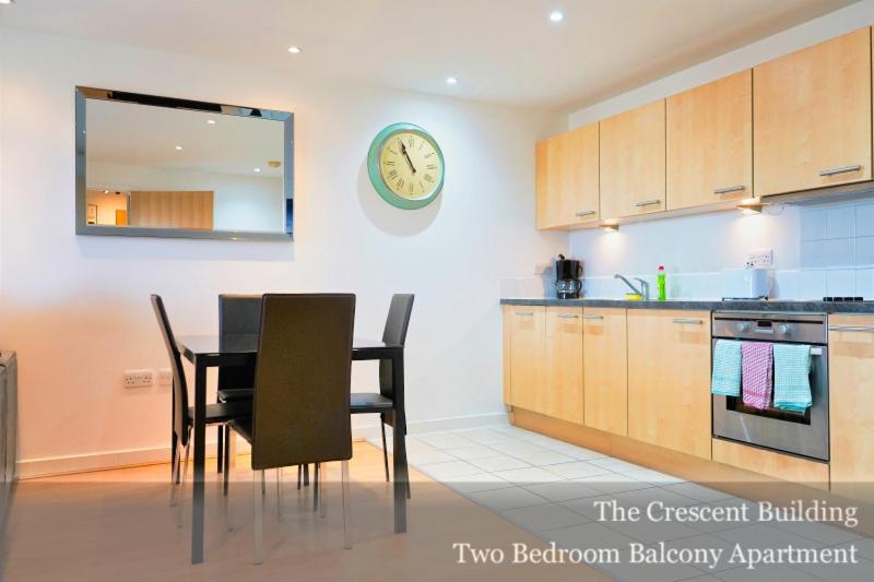 Gunwharf Quays Apartments Portsmouth Esterno foto