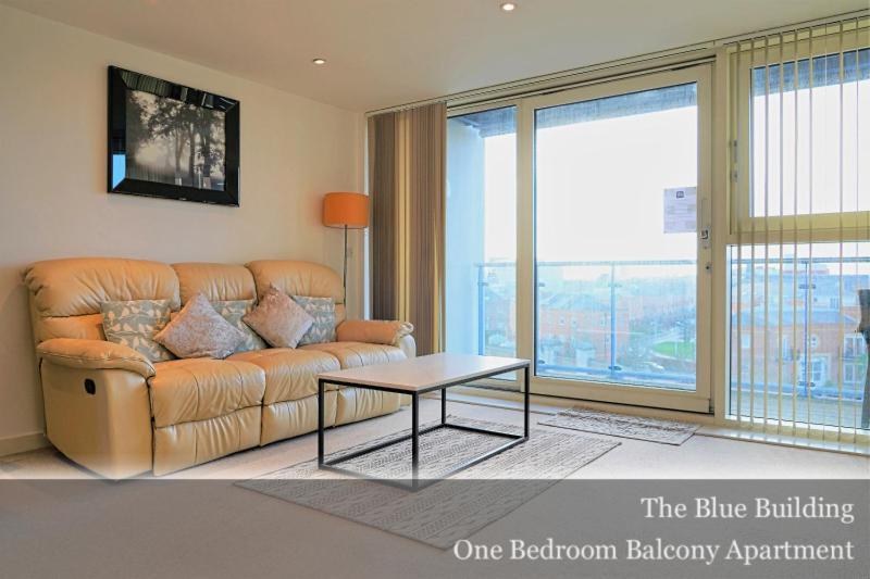 Gunwharf Quays Apartments Portsmouth Esterno foto
