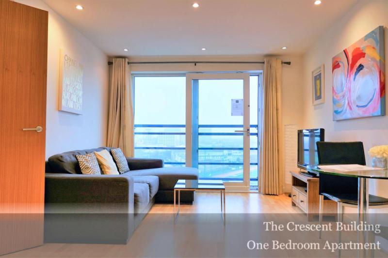 Gunwharf Quays Apartments Portsmouth Esterno foto
