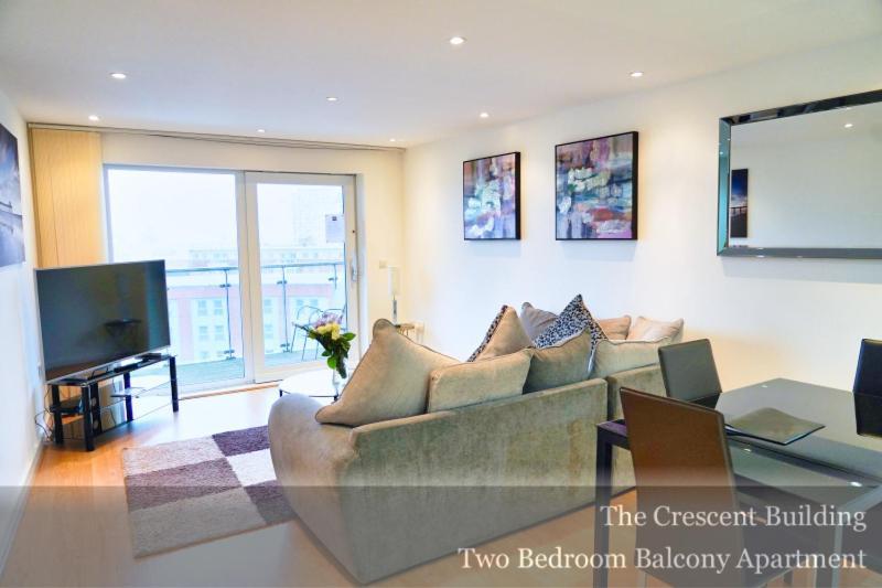 Gunwharf Quays Apartments Portsmouth Esterno foto